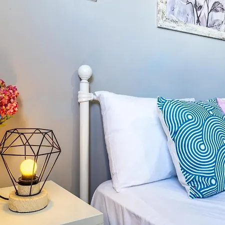 Color Nest 1-bedroom In * Larnaca